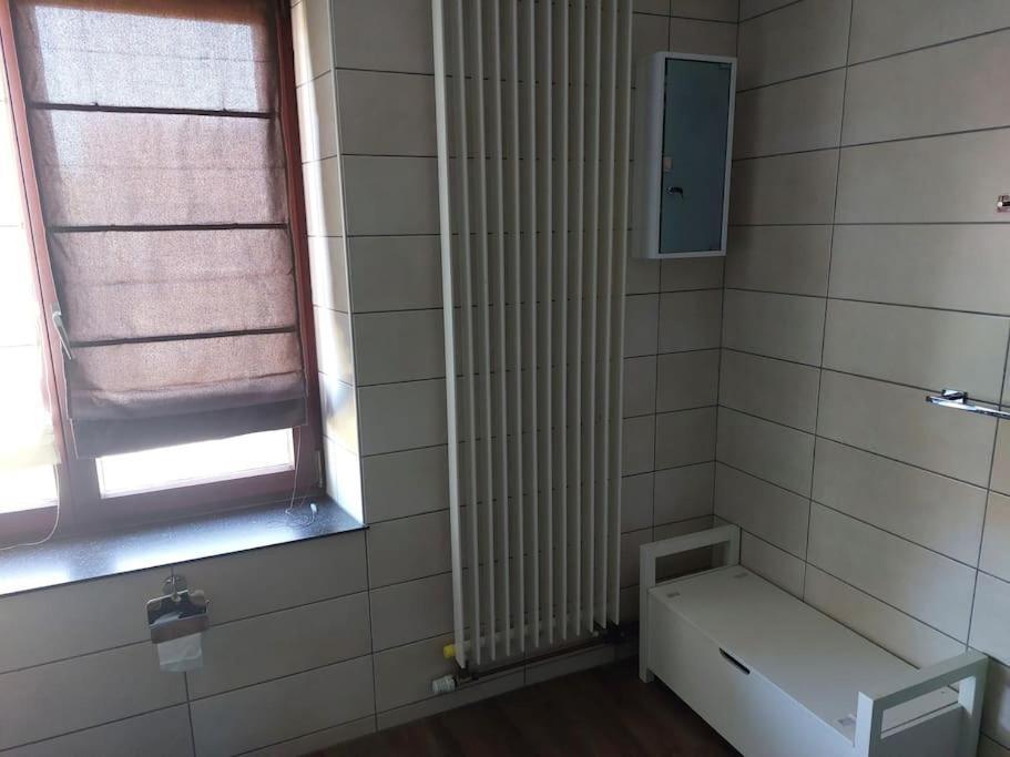 Le Reposoir Maison Spacieuse Avec Feu Au Bois Bertogne Екстер'єр фото